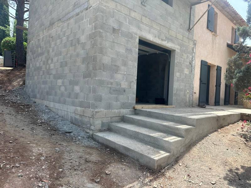 Entreprise qualifié pour des travaux d'extension et surélévation