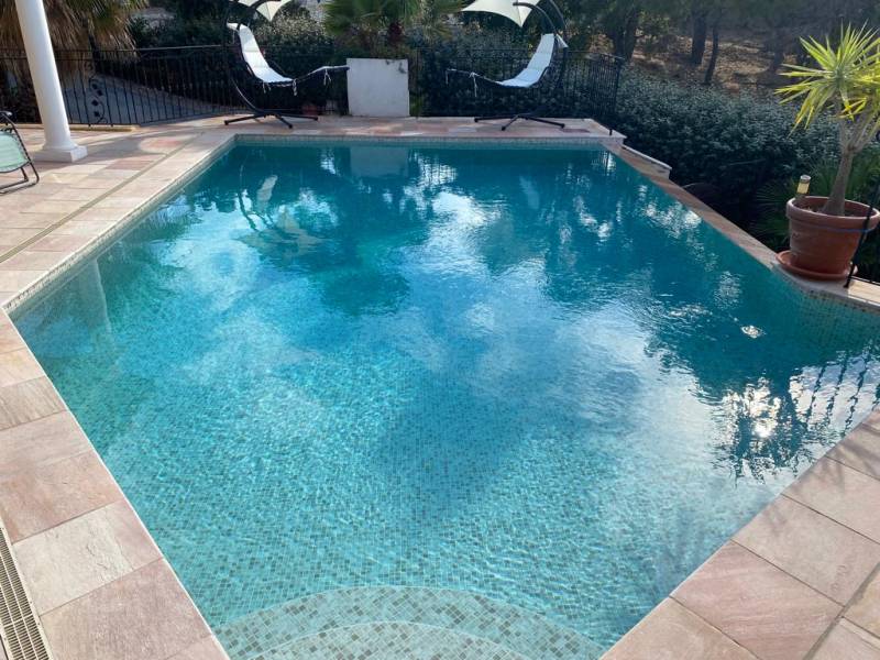 societe renovation piscine saint raphael 