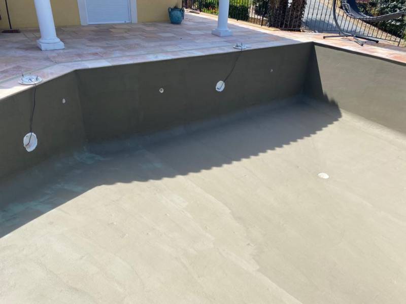 pose mosaique piscine beton frejus 